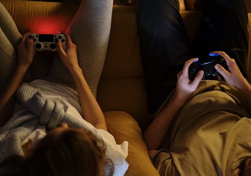 Tech News : 11% Of Female Gamers Left Suicidal By Online Abuse